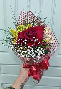 Rosa Vermelha Premium com Folhagens Diversas
