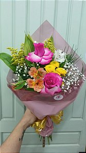 Buquê Romance em Flores