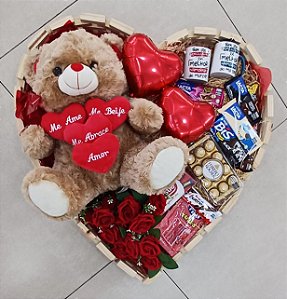 Cesta de Coração Amor Gigante