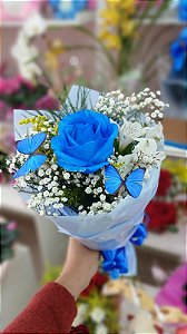 Rosa Azul Premium com Borboleta