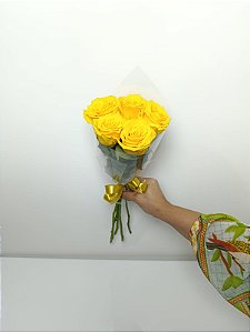 Buquê de 5 (Cinco) Rosas Amarelas – Beleza Natural