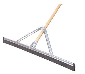 Rodo de Metal 100cm Reforçado c/ Cabo Dalcin