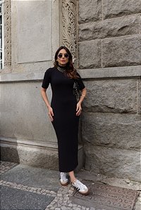 VESTIDO CANELADO PRETO MIDI