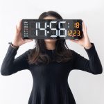 Relógio De Parede LED Digital Grande Com Controle Remoto Calendário Temperatura