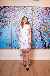 VESTIDO CAPA DE TIRAS ORGANZA MARGARIDAS BRANCO