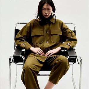 PARKA DE SARJA COM DETALHE BOLSOS