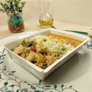 Frango xadrez + Arroz a grega + Feijão