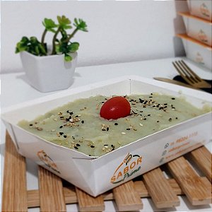 Escondidinho de frango com requeijão e purê de batata doce