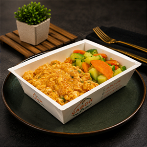Strogonoff de frango zero lacteo + Mix de abobrinha e cenoura