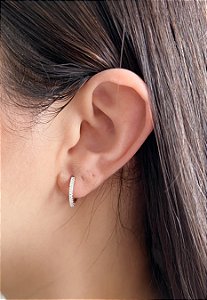 Argola em Prata Cravejada G