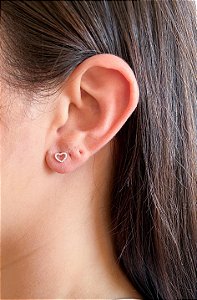 Brinco em Prata Coração Vazado