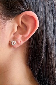 Brinco em Prata Coração Ponto de Luz