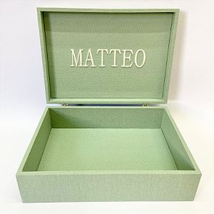 Caixa maternidade masculina com nome ou inicial bordada