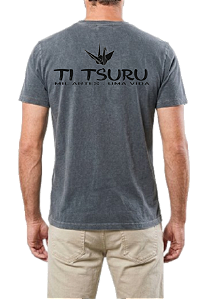Camiseta - Cardeal Estonado - TiTsuru - Kuro Arte