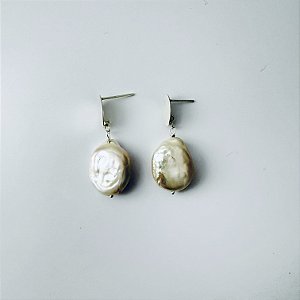 Brinco pérola barroca