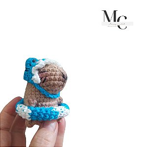 Capivara Tubarão - Amigurumi