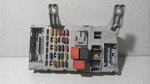 Caixa Fusível Fiat Palio 1.0 2001 - 46765990 (2)