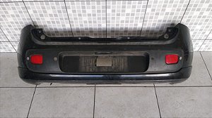 Parachoque traseiro  Fiat Uno. 2013 2015