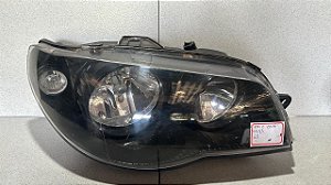 Farol Lado Direito Fiat  Palio  2004 a 2011 - Paralelo