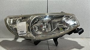 Farol Direito Jac J3 2010  a 2013