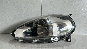 Farol Esquerdo Fiat Punto Attractive Essence 2013 a 2017