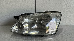 Farol Esquerdo Chevrolet Corsa Classic 2011 a 2015
