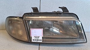 Farol Direito AUDI A4 B5 1996 a 1999