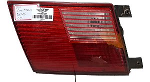 Lanterna Lado Esquerdo Vw Santana 1996 A 2006 Tampa