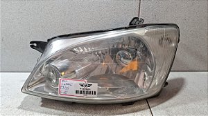 Farol Lado Esquerdo GM Classic 2012 a 2015 (Classic)