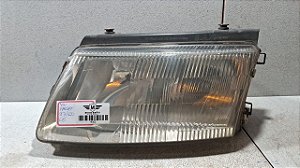 Farol Lado Esquerdo VW Passat - 1997 a 2000 (Hella)