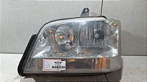 Farol Lado Esquerdo GM S-10  2001 a 2010 (TYC)