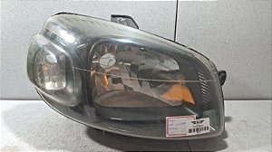 Farol Lado Direito Fiat Uno Vivace 2010 a 2014 (Paralelo)