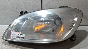 Farol Lado Esquerdo  GM Celta 2006 a 2015 (Arteb)