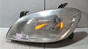 Farol Lado Esquerdo GM Celta 2006 a 2015  (Arteb)