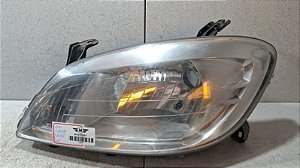 Farol Lado Esquerdo GM Celta - 2006 a 2015 (Paralelo)