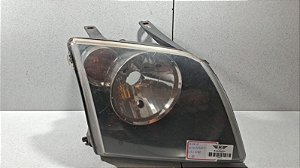 Farol Lado Direito Ford Ecosport 2003 a 2018 Máscara Negra