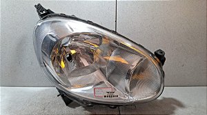 Farol Lado Direito Nissan March 2011 a 2014
