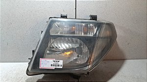 Farol Lado Esquerdo Nissan Frontier 2008 a 2016 Paralelo