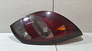 Lanterna Lado Direito GM Celta 2001 a 2005 Arteb Paralelo