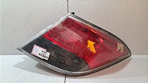 Lanterna Lado Direito  GM Prisma 2013 a 2016 Fume Paralelo