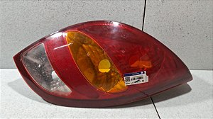 Lanterna Lado Direito GM Celta 2001 a 2005 Paralela