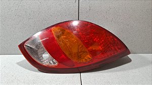 Lanterna Lado Direito GM Celta 2001 a 2005 Arteb