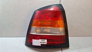 Lanterna Lado Esquerdo GM Astra Hatch 1999 a 2002