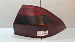 Lanterna Lado Direito GM Prisma 2006 a 2012 Fume Arteb