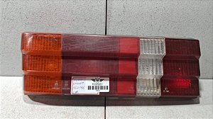 Lanterna Lado Esquerdo Ford Escort 1982 a 1986 Paralelo