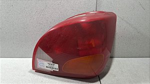 Lanterna Lado Direito Ford Fiesta 1996 a 2004
