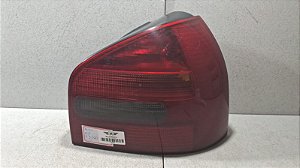 Lanterna Lado Direito  Audi A3 1997 a 2000