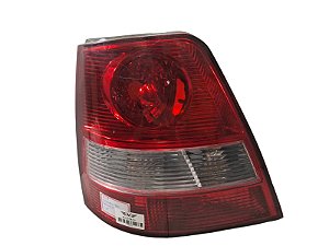 Lanterna Lado Esquerdo Kia Sorento 2002 a 2005 Paralelo