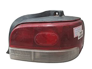 Lanterna Lado Direito  Daihatsu Charade 1994 a 1997 Koito