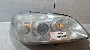 Farol Lado Direito GM Astra 2003 a 2011 /DETALHES NA PEÇA